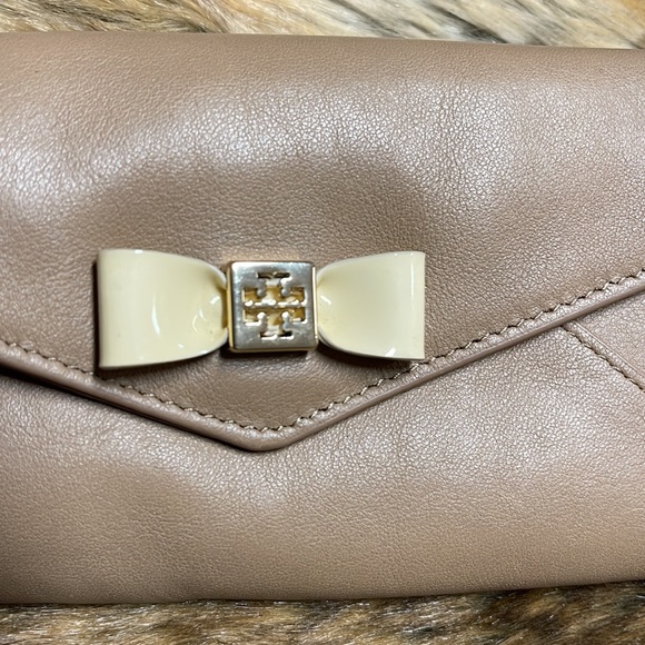 Tory Burch wallet - Picture 2 of 14